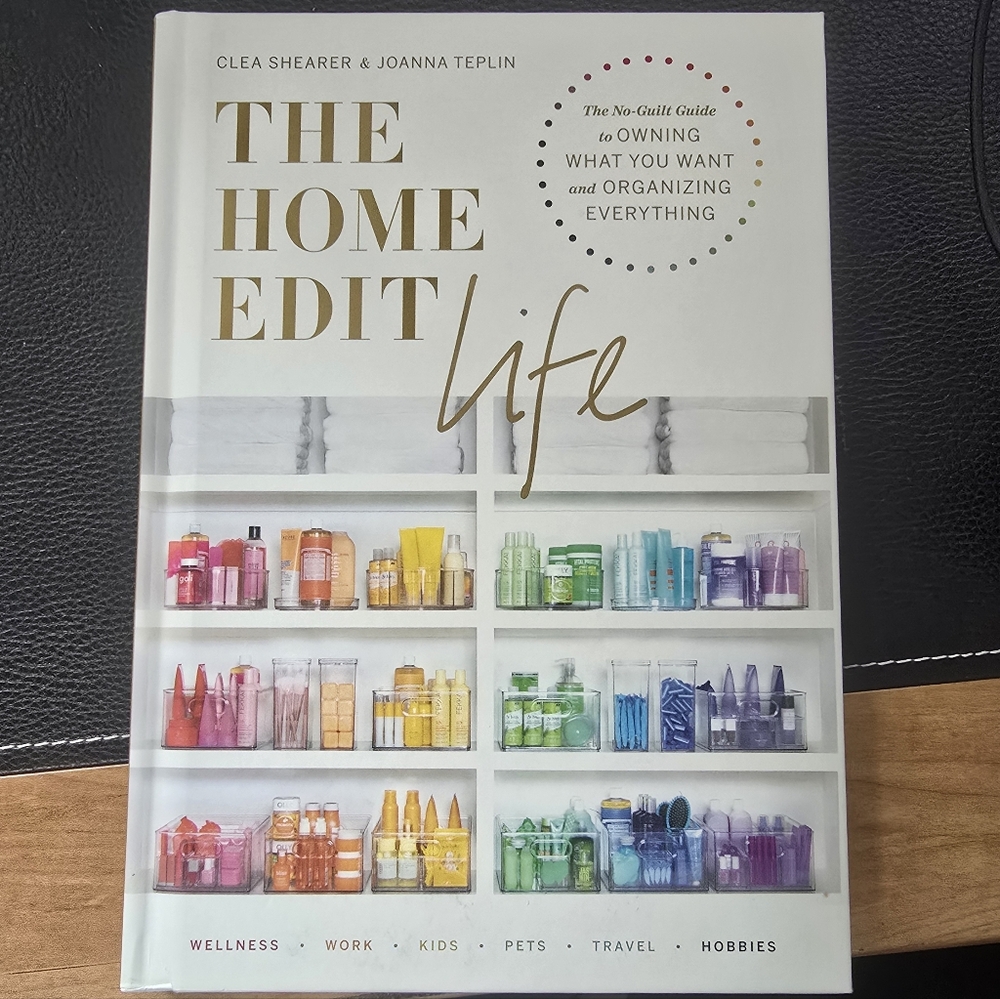 The Home Edit Life Book - Gold and White
